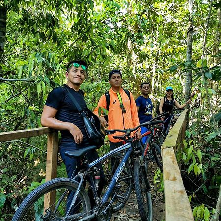 马尔多纳多港 Castana Amazon Park旅舍 外观 照片