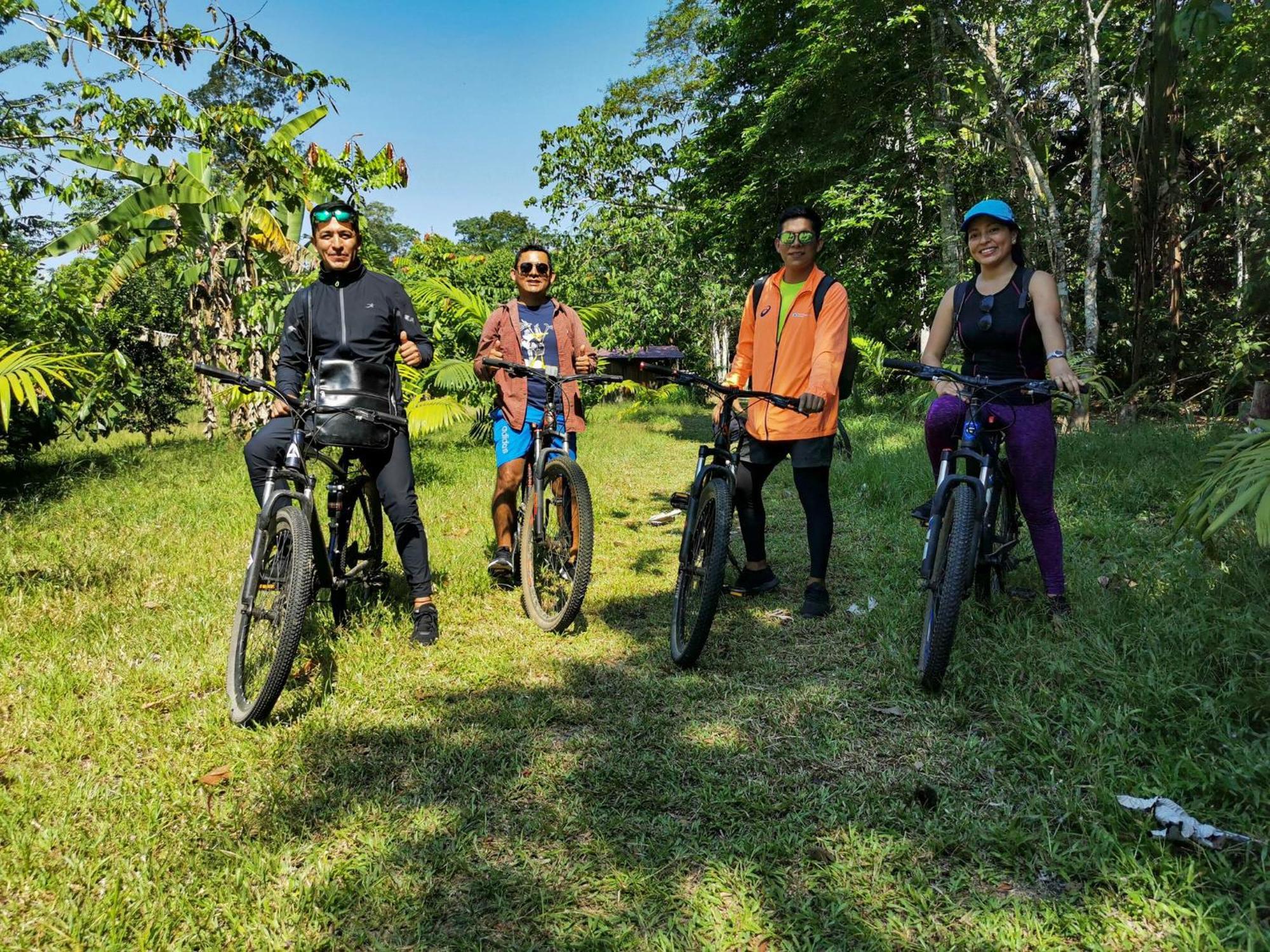 马尔多纳多港 Castana Amazon Park旅舍 外观 照片